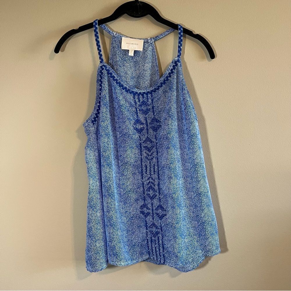 ✨ Skies are Blue Women’s Blue Embroidered Tank Top Small